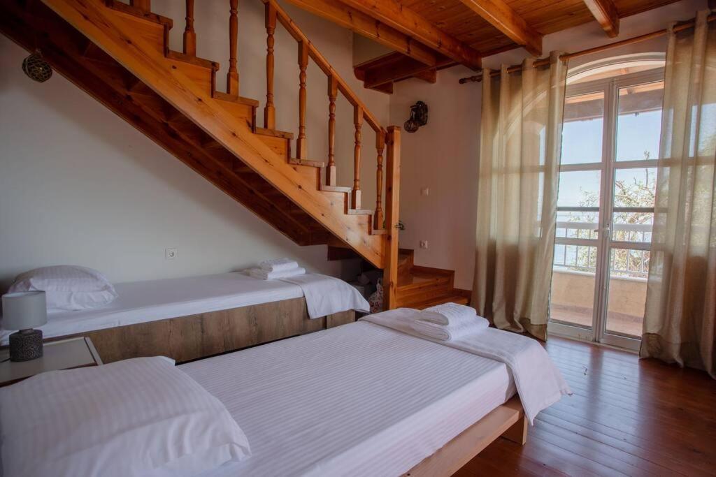 Kohyli Beachfront House Agia Pelagia Chlomou Eksteriør bilde