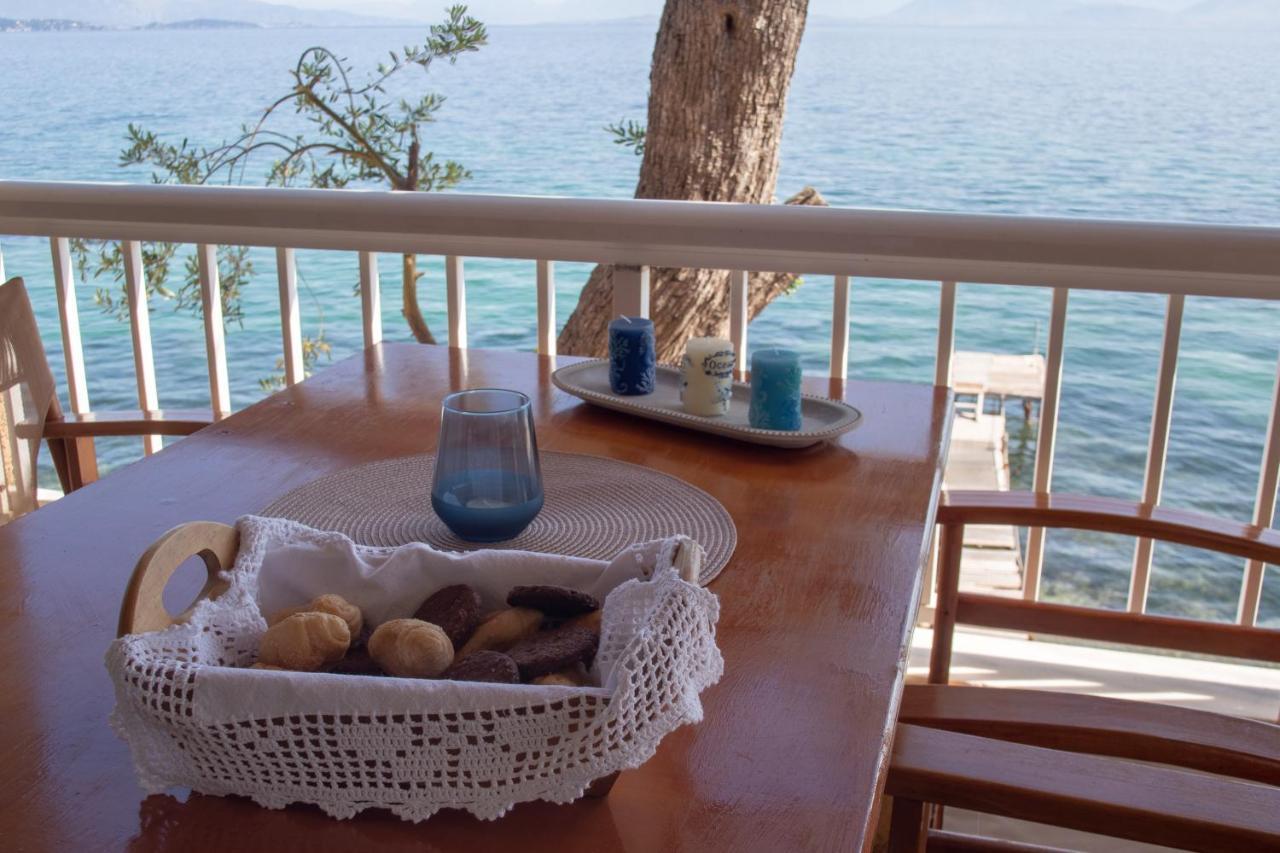 Kohyli Beachfront House Agia Pelagia Chlomou Eksteriør bilde