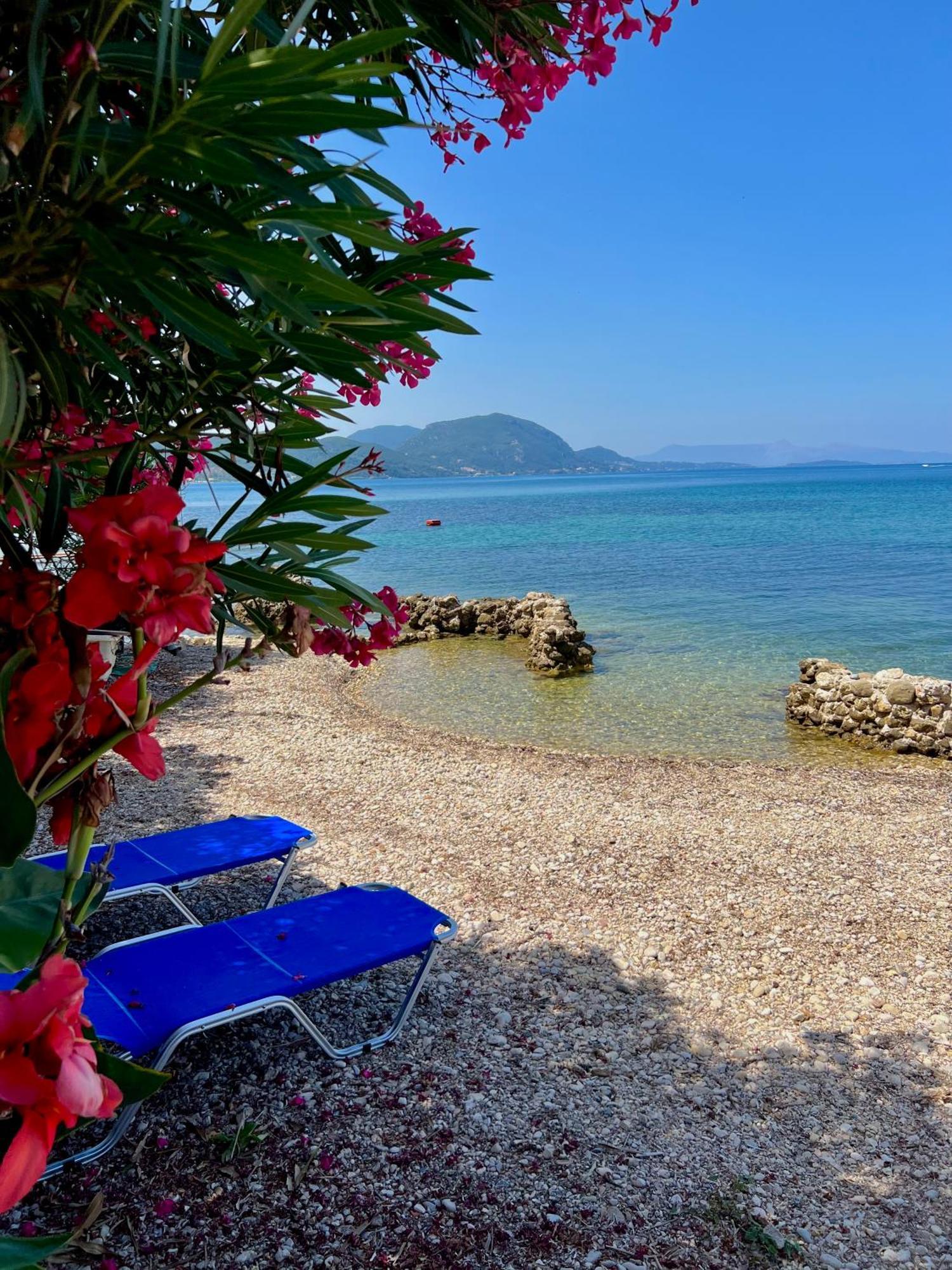 Kohyli Beachfront House Agia Pelagia Chlomou Eksteriør bilde