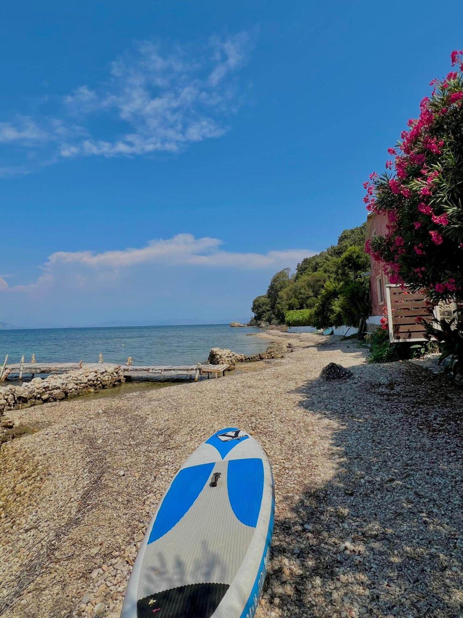 Kohyli Beachfront House Agia Pelagia Chlomou Eksteriør bilde
