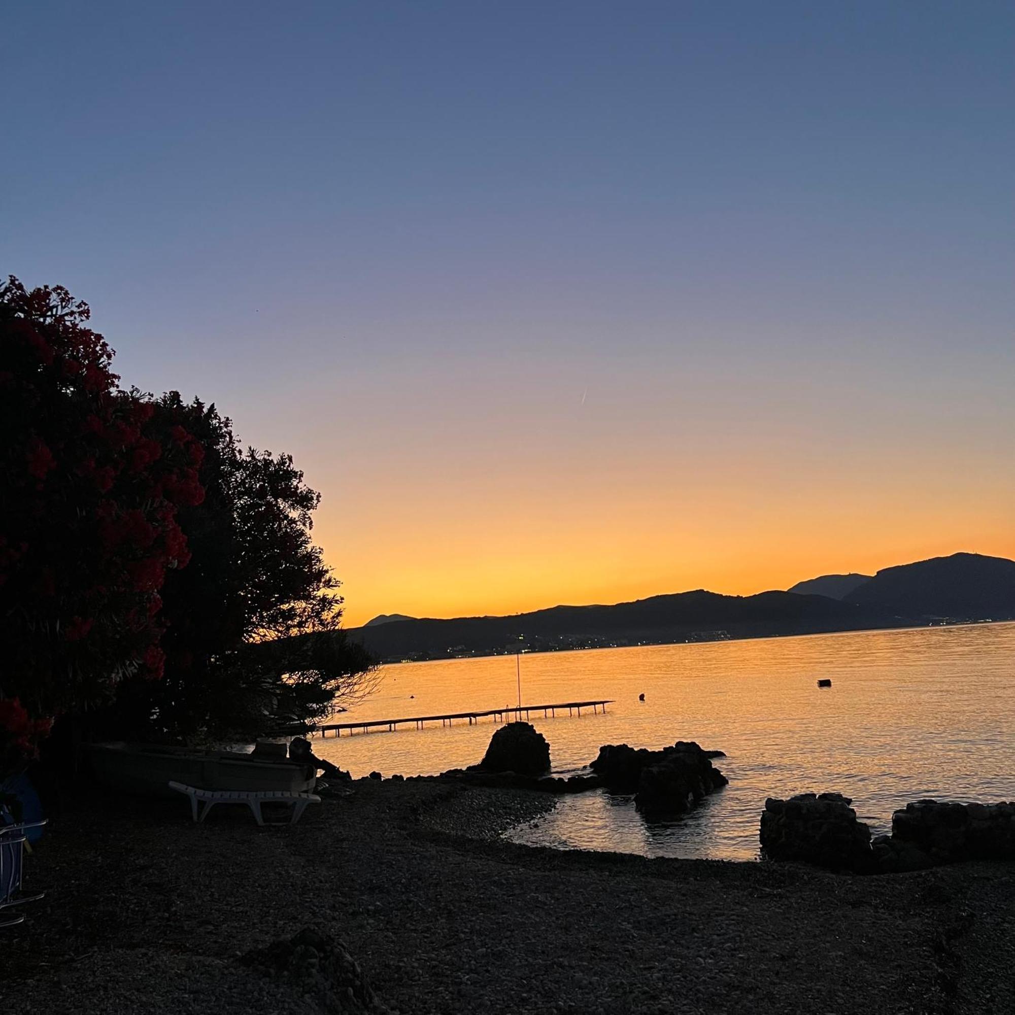 Kohyli Beachfront House Agia Pelagia Chlomou Eksteriør bilde