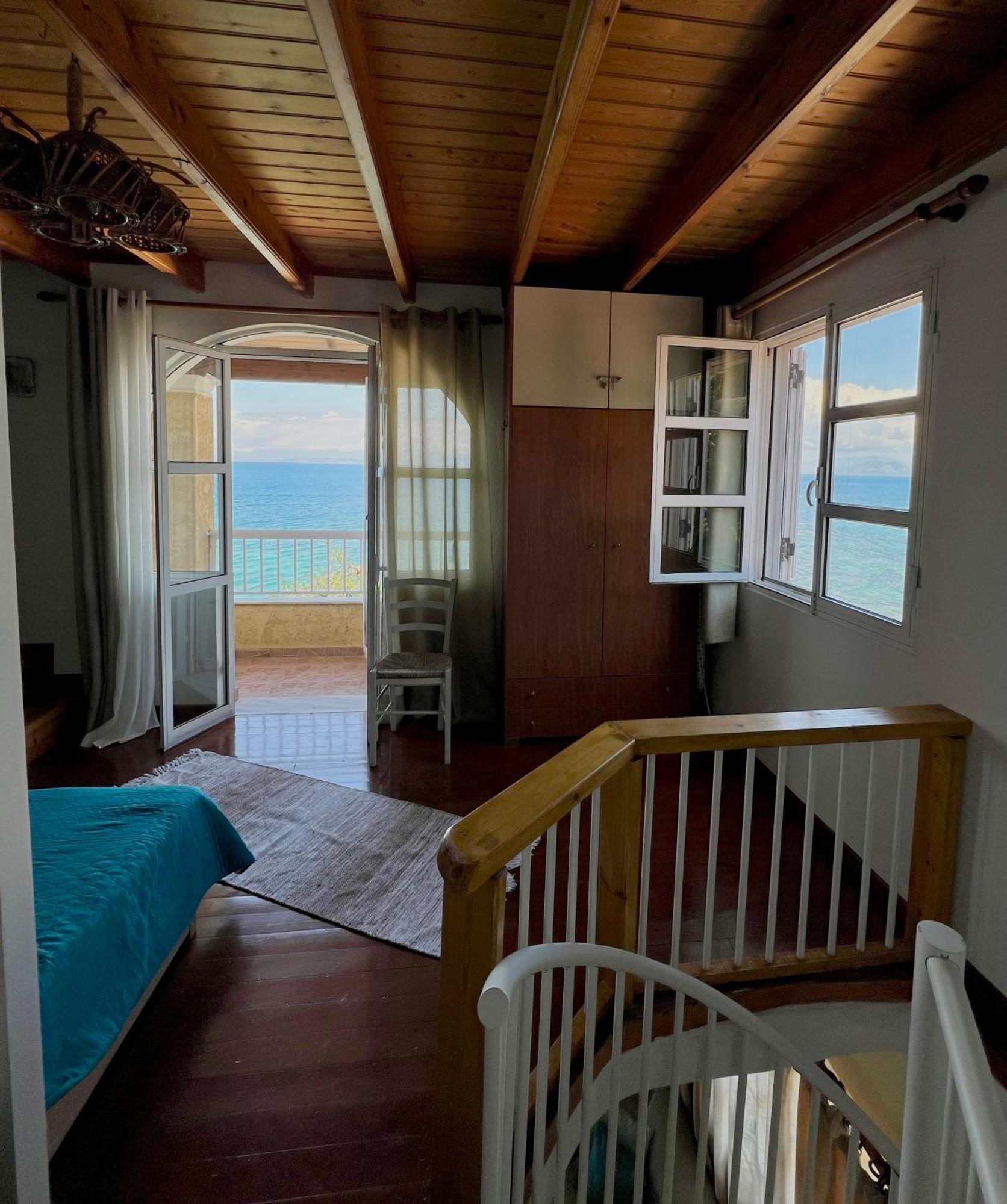 Kohyli Beachfront House Agia Pelagia Chlomou Eksteriør bilde