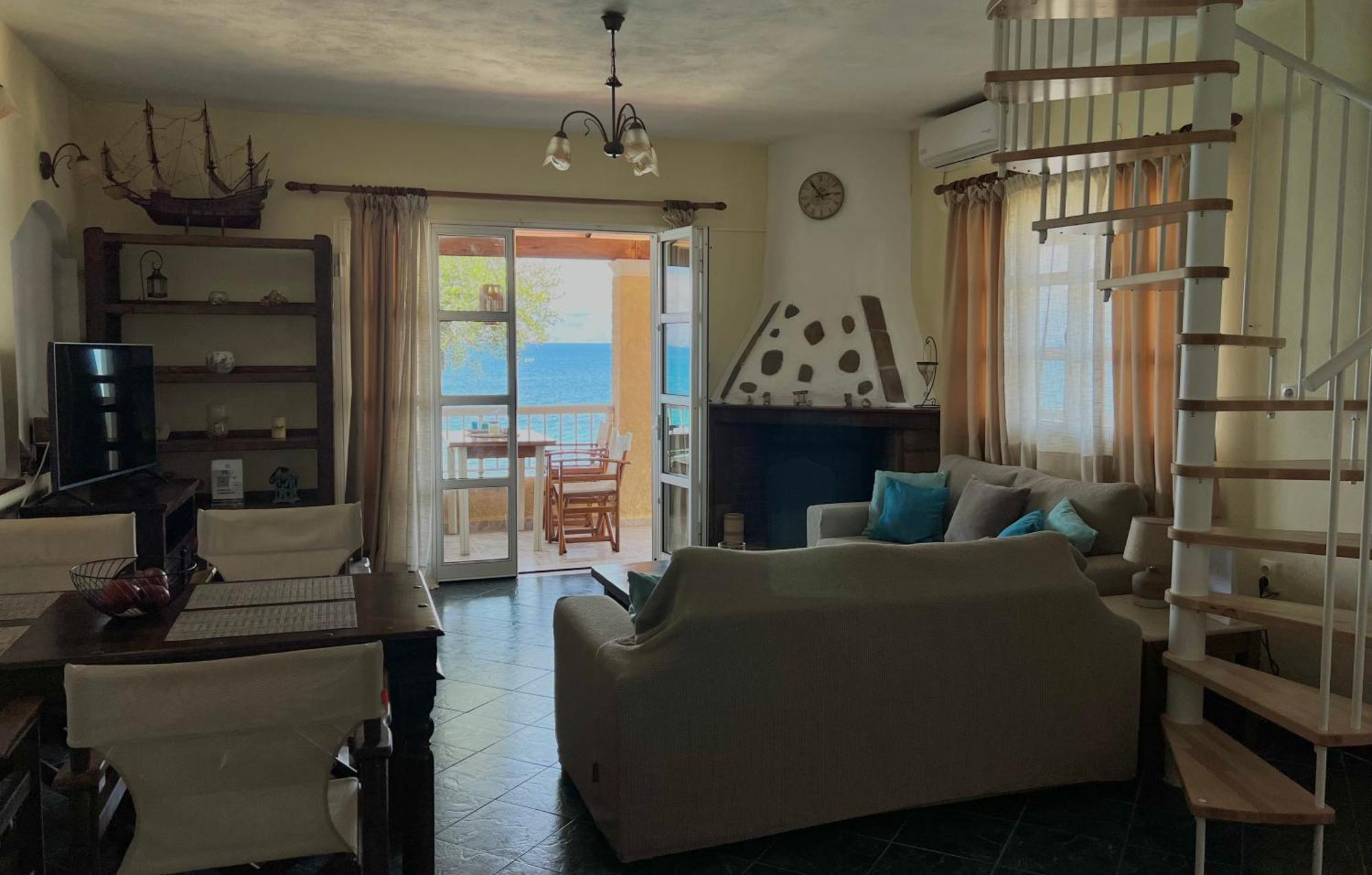Kohyli Beachfront House Agia Pelagia Chlomou Eksteriør bilde