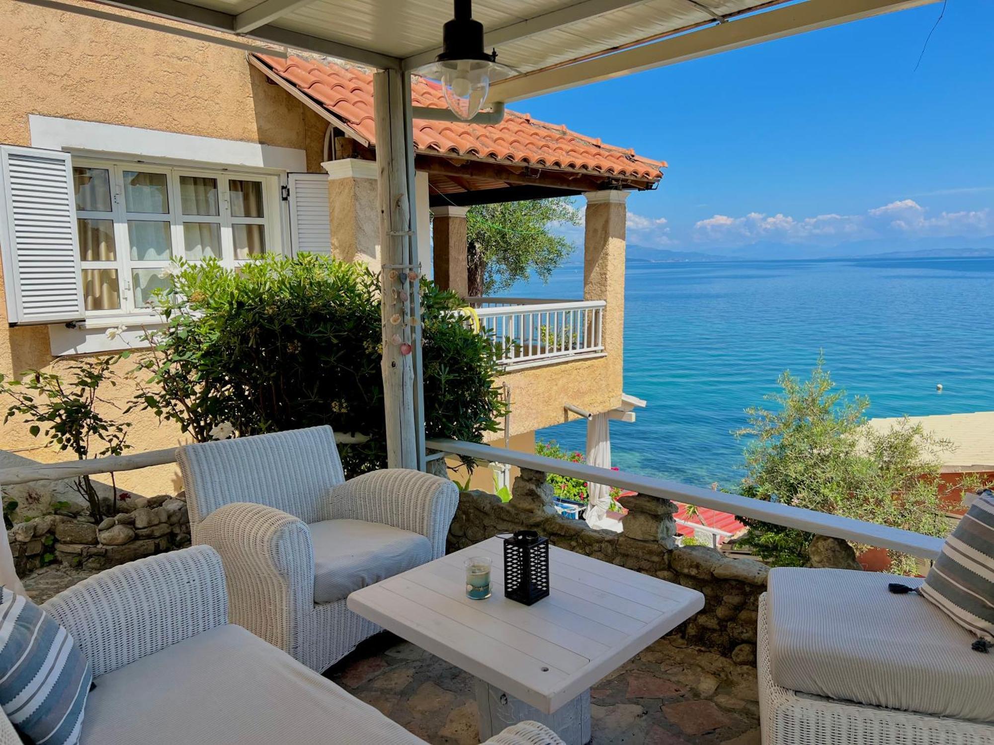Kohyli Beachfront House Agia Pelagia Chlomou Eksteriør bilde